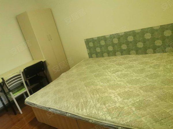 天津武清杨村街枫丹天城紧挨着光明中学两室电梯房,木地板家电齐全