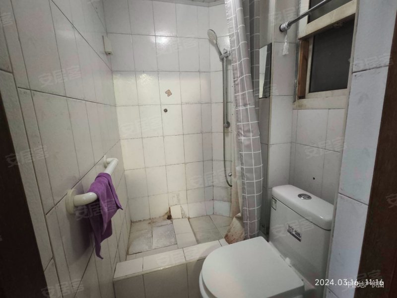 生活配套齐全,洛川东路300-480号小区二手房,238万,1室0厅,1卫,28.