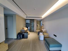 深圳宝安福永会展湾东城边户两房落地窗 拎包入住看房方便出租房源真实图片