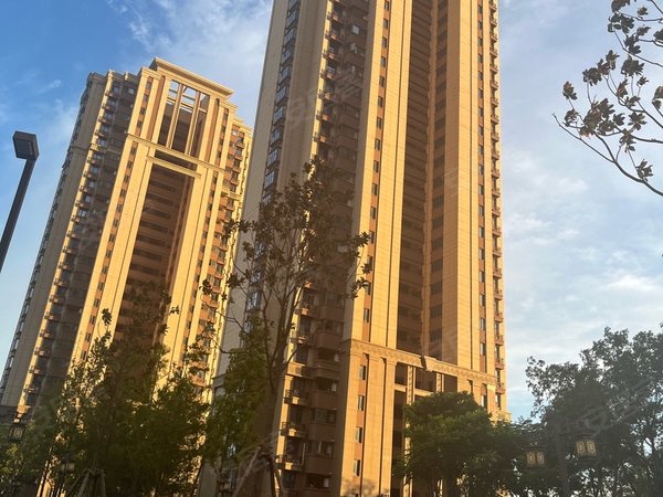 苏州太仓浏河招商碧桂园依云四季出租依云四季三房,装修全配1650月