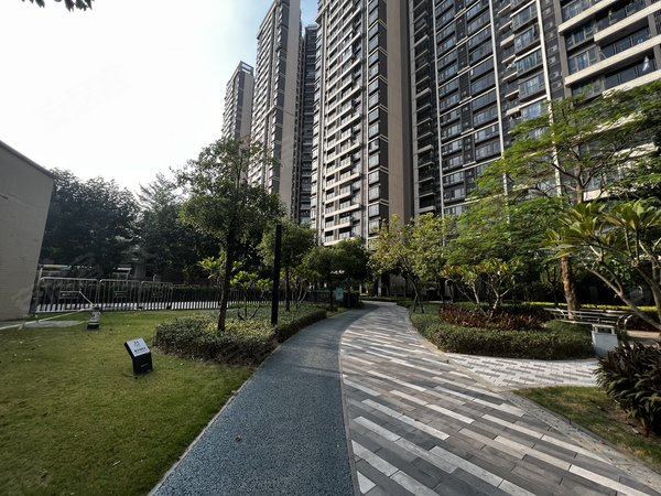 广州南沙榄核保利星海小镇保利星海小镇南向三房 景观好 家私电器齐全