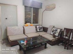 宁津城区德百广场出租德百附近,开运两室家具家电齐全,拎包入住交通便利购物方便出租房源真实图片