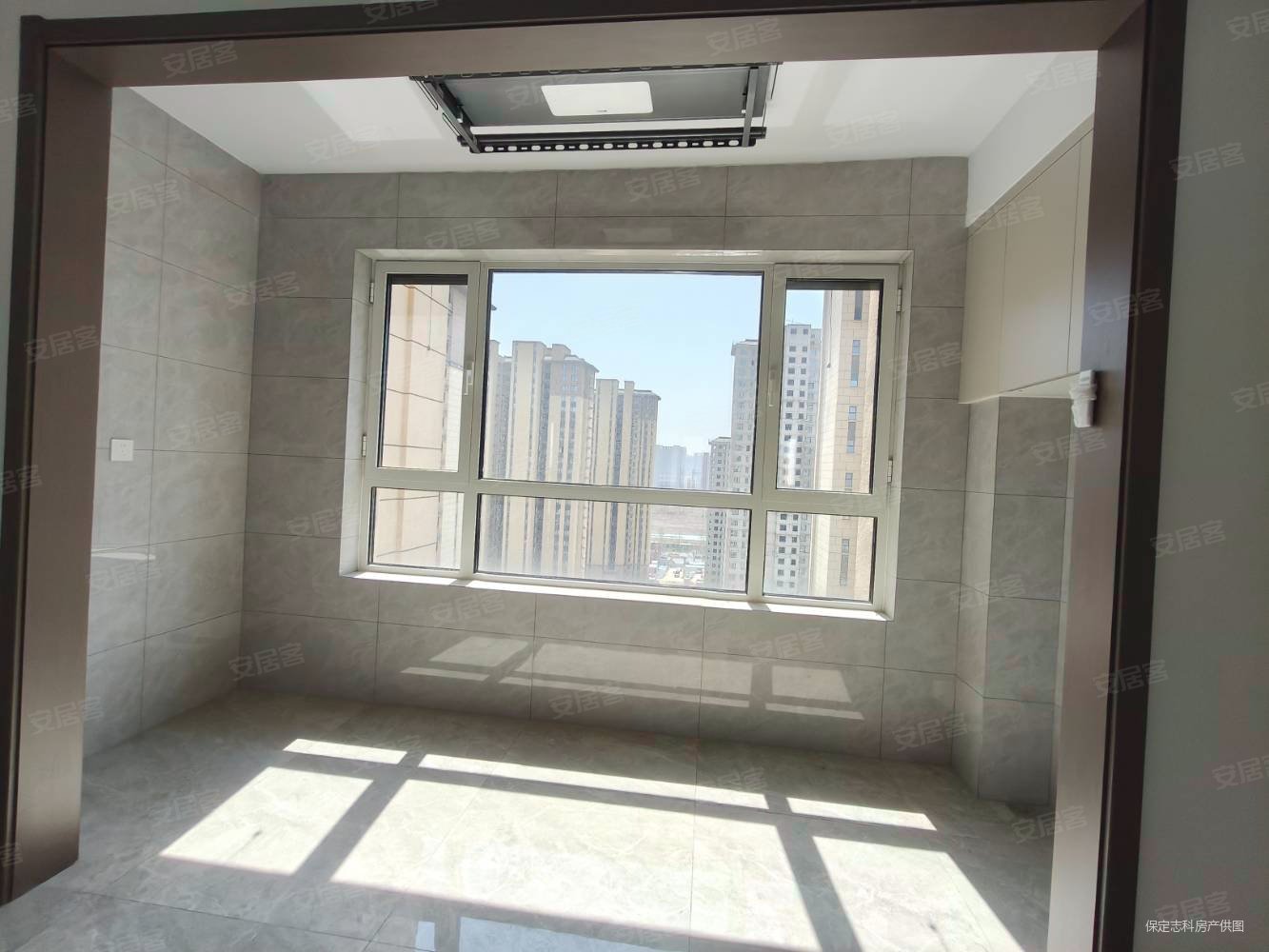 中国府3室2厅2卫127㎡南北139万