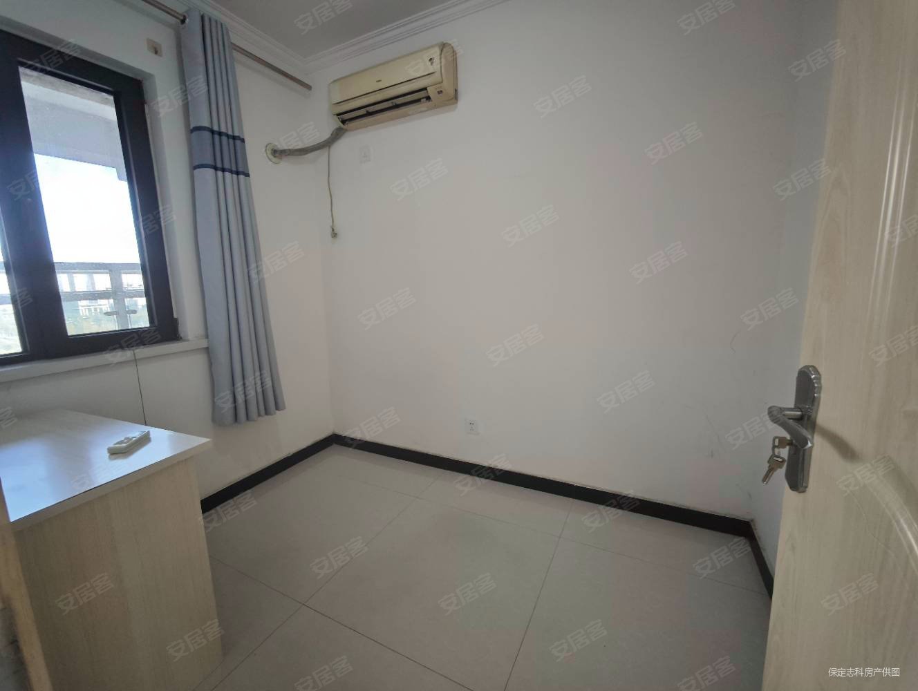 朝阳首府3室2厅1卫97㎡南北72万