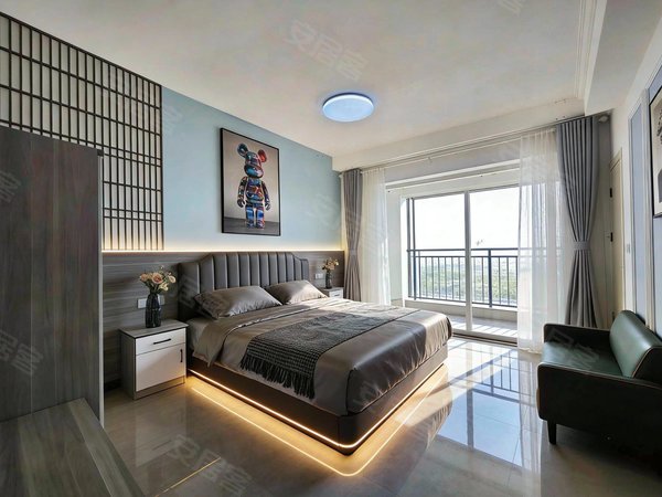 徐州鼓楼彭城广场华润绿地凯旋门三期免中 介 费！凯旋门（可月付）庆云桥市中心 苏宁金鹰彭城广场出租房源真实图片