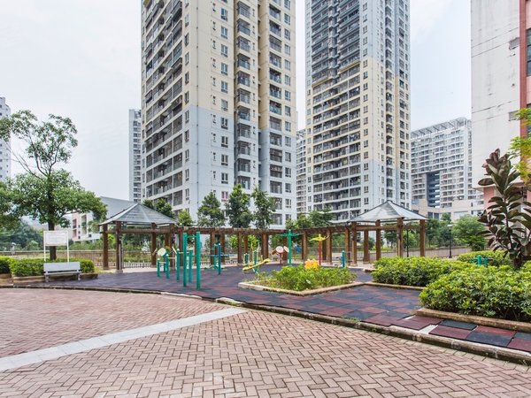 深圳龙岗大运天昊华庭龙岗中医院 创投大厦旁 小区电梯房 家私齐全 民