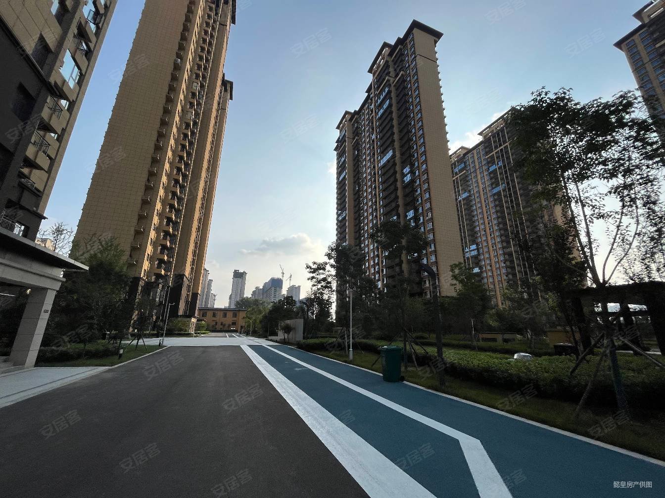 急售洛龙区公务员小区凌波苑刚交房可过户还能砍价