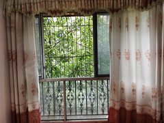 泸州龙马潭王氏商城新民街8号楼 4室1厅2卫出租房源真实图片