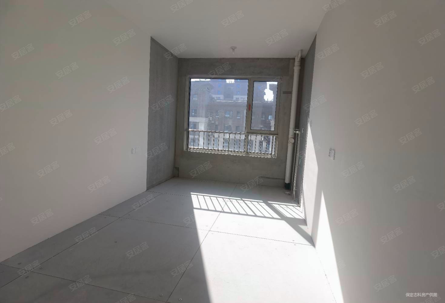 御景风荷3室2厅2卫133.64㎡南北119.8万