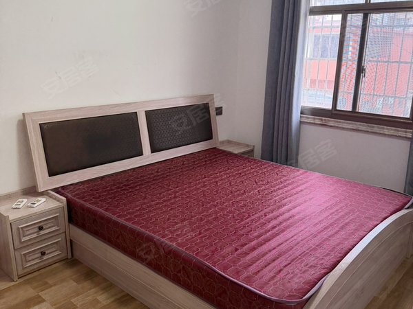 南昌高新开发区紫阳大道黄家村1区正嘉都荟广场近航空大厦近江科近黄家村一区三室两厅一卫一厨出租出租房源真实图片