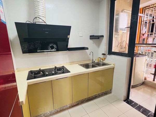 成都彭州彭州城区丽景小区丽景小区 2室2厅1卫 精装修 配套齐全 南北