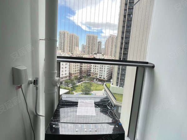 近上下沙 沙尾地铁站 绿景尚悦府 精装两房一厅家私全齐