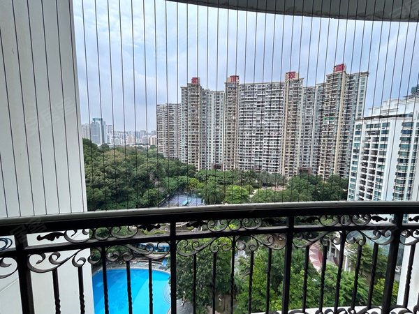 深圳福田皇岗云顶翠峰(一期)云顶翠峰一期 3房2厅 社区完善 交通方便