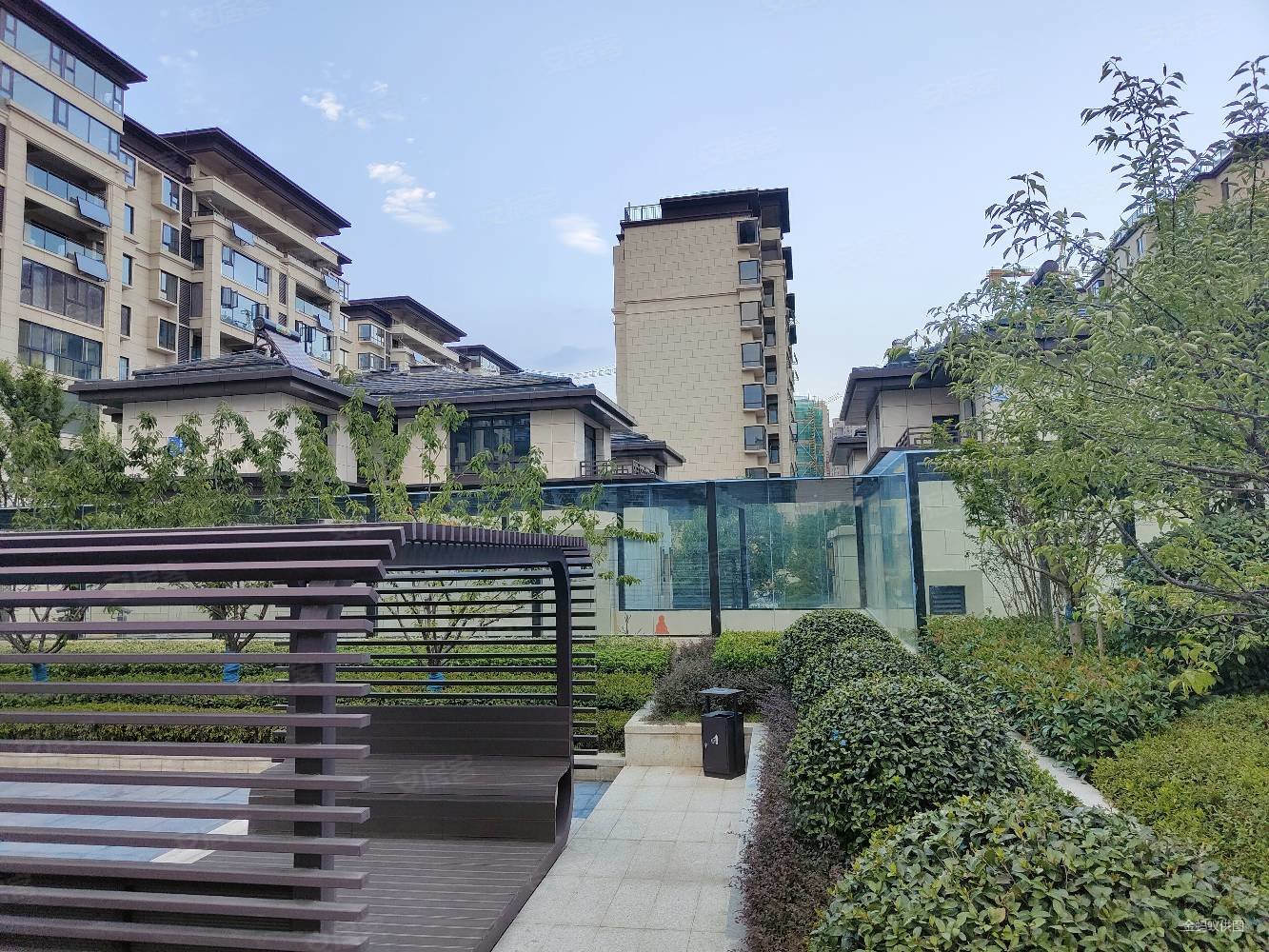 中丞国宾府(三期)4室2厅2卫134㎡南200万