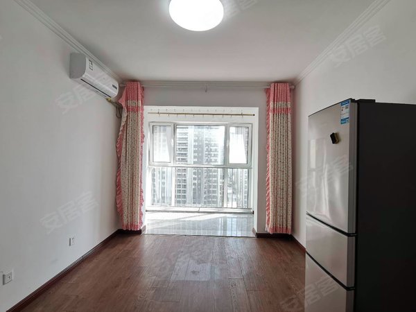 青岛黄岛长江路黄海铂寓新上好房 可以办公使用 交通便利 随时看房