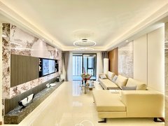 西安曲江新区金泘沱可月付 曲江金滹沱地铁口金辉世界城环球广场豪装轻奢现代风三室出租房源真实图片