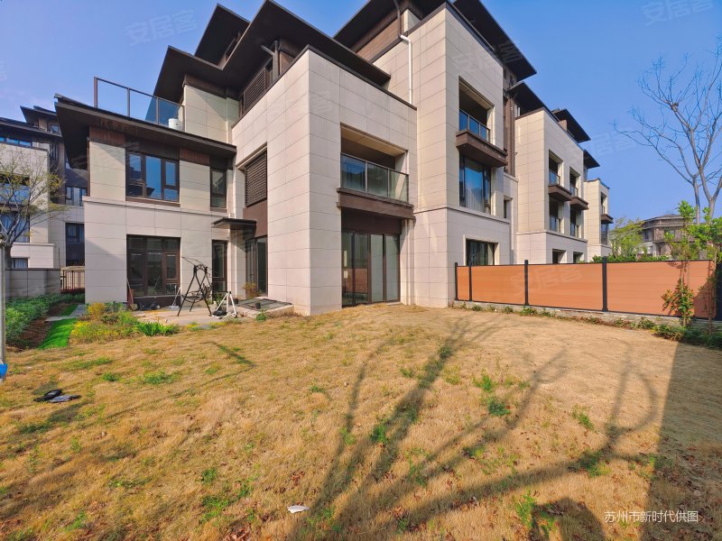 必看碧螺湾200平花园值得一看的别墅门口太湖随时看