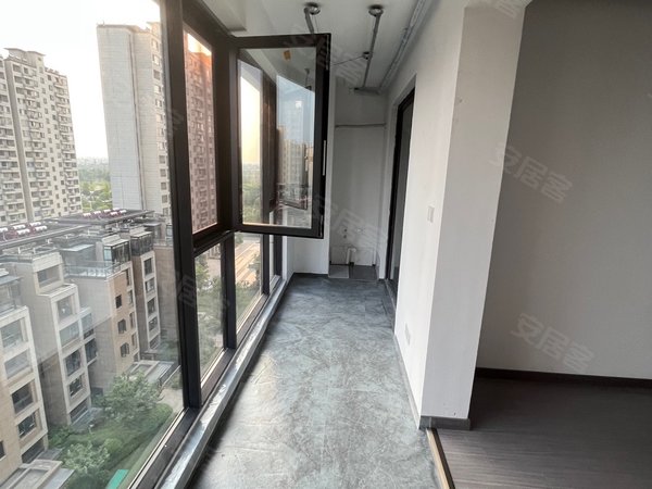 苏州张家港锦丰石榴江南院子外国语对面,陪读,精装四房两卫,燃气开通