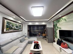 来宾兴宾兴宾城区金色宏都3房2厅2卫，精装修拎包入住，租1500出租房源真实图片