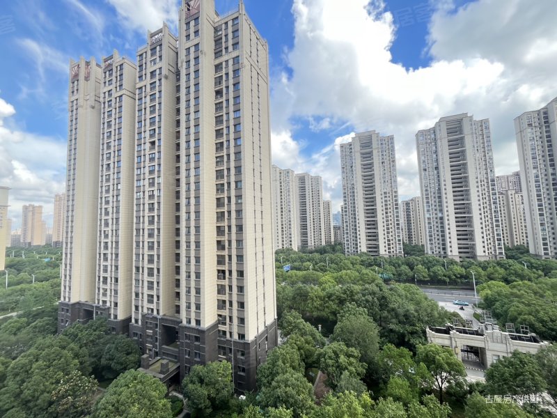 中房颐园3室2厅1卫100.86㎡南北195万