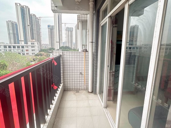 【多图】风采雅苑,聚龙租房,风采雅苑南北对流精装温馨三房两卫出租