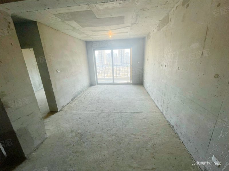 西安房产网>西安二手房>经开区二手房>凤城五路二手房>绿地峰辉>800