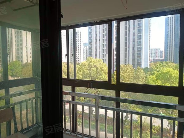 【多图】泰翔嘉苑,南翔租房,近南翔老街!随时看房!(厅卧朝南.采光好.