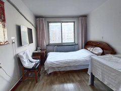 丹东振兴站前三马路电子玩具小区 可短租 2室 包取暖 有钥匙随时可看出租房源真实图片