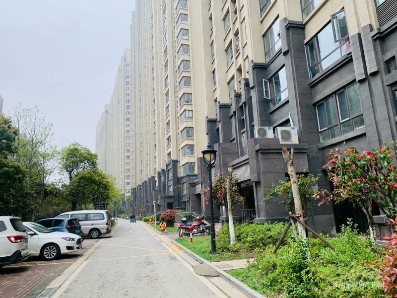 水畔兰庭大三房祝塘镇小学中学品质小区单价六千多的大三房楼层好