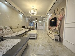 响水响水城南百汇广场开发区 大湖富邦 精装三室 可短租 有钥匙随时看 近水榭阳光出租房源真实图片