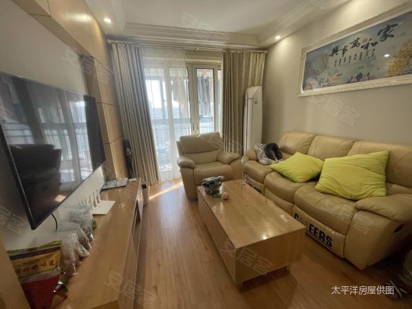 保利叶上海(一期公寓住宅)2室2厅1卫80㎡南北270万