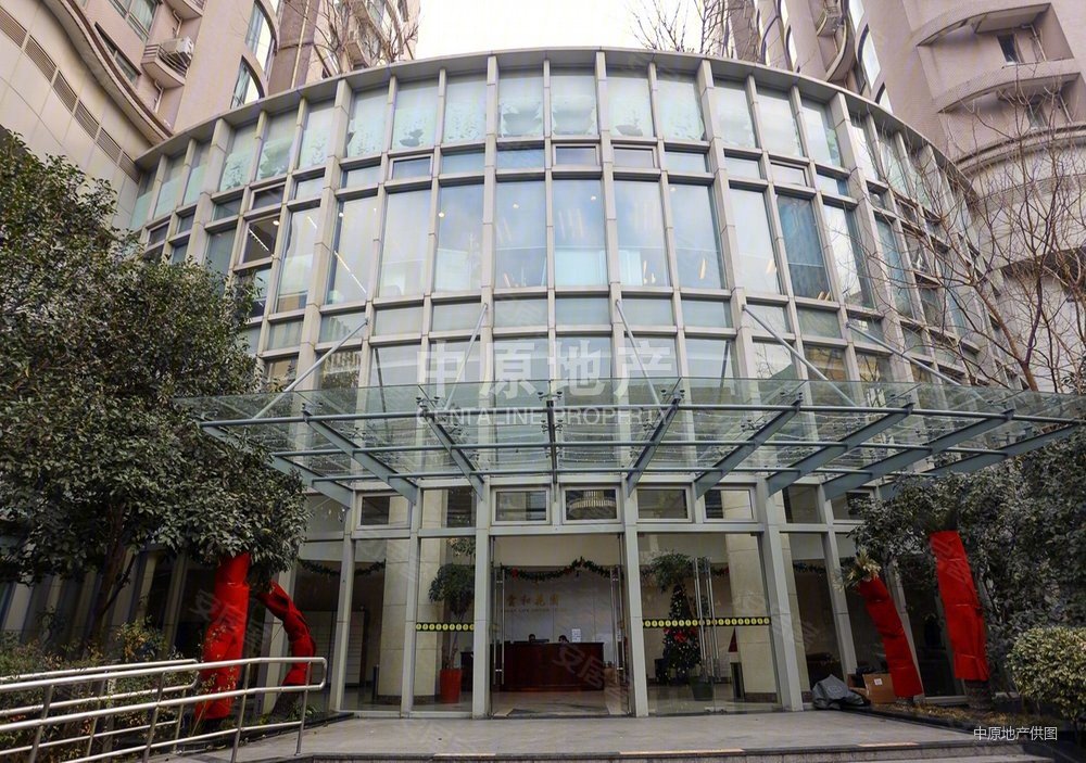 全南户型,电梯房,繁华地段,采光充足,现代风格,云和花园二手房,1250万