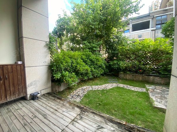 深圳龙岗龙岗中心城紫麟山(别墅)豪装别墅 商住两用 带院子 露台 私家