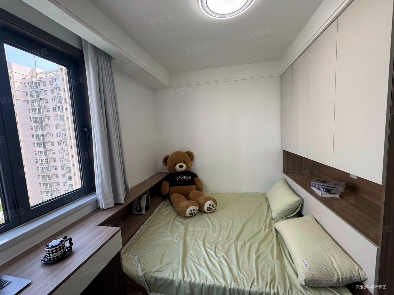 维多利亚夏郡3室2厅2卫137.1㎡南北105.8万