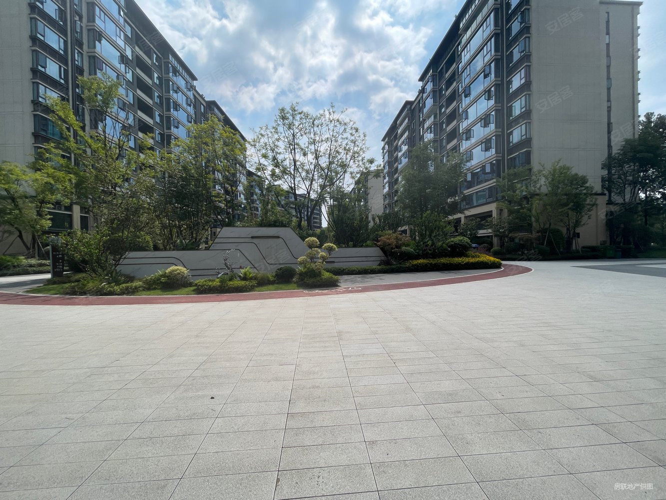 成都房产网>成都二手房>双流二手房>白家二手房>万景蓉元>