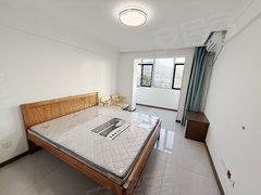 大连中山昆明街9中南侧首租2室1厅精装修采光好有空调电梯楼下24出租房源真实图片