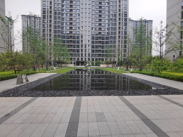 绍兴柯桥安昌钱江彩虹府彩虹府精装三室两厅两卫,中央空调三阳台,房东