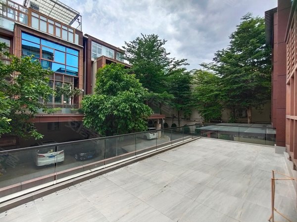 南宁青秀东盟商务汇东逸墅(别墅)出租 东盟商务区独栋花园别墅停车