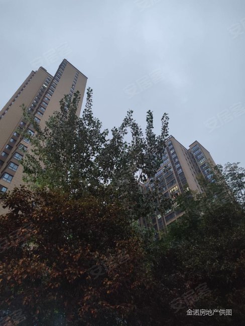 西安房产网>西安二手房>未央二手房>三桥二手房>海棠湾>