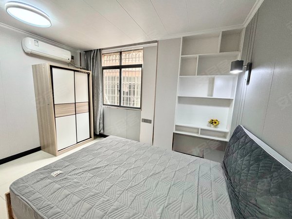 广州白云东平东平老屋街小区拒绝串串房全屋吊顶精装大一房近地铁靠