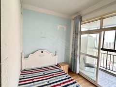 武汉江汉唐家墩穗丰花园(东区) 4室1厅1卫 通风好 电梯房出租房源真实图片