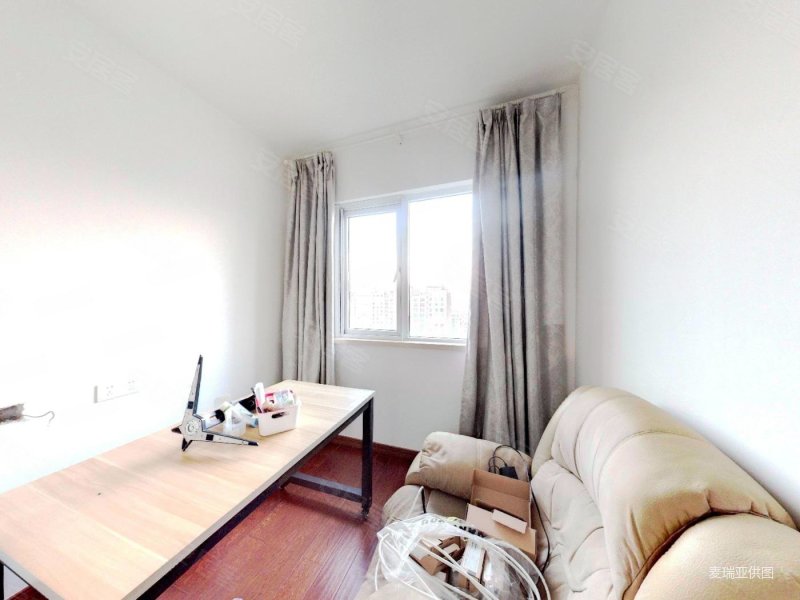 好楼层好位置诚心出四开间朝南价格可谈