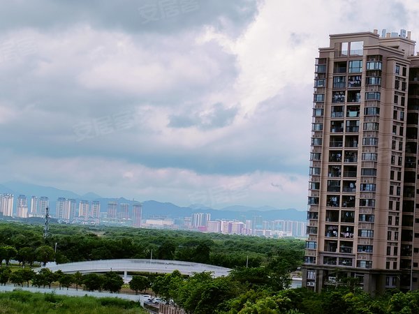 【多图】华发蔚蓝堡,唐家湾租房,华发蔚蓝堡 3室2厅1卫 电梯房 89平米