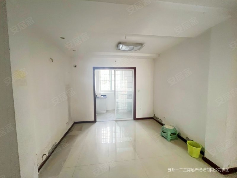 新怡花园2房性价比超高看房方便