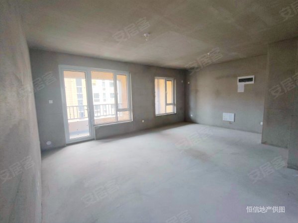 南部新区 永新华府,套三双卫,电梯洋房,视野无遮挡,价格可谈