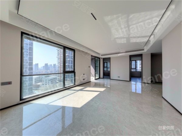 新上 万科臻湾汇,精装品质,大平层,随时可看,蓝光黑钻二手房,365万,4