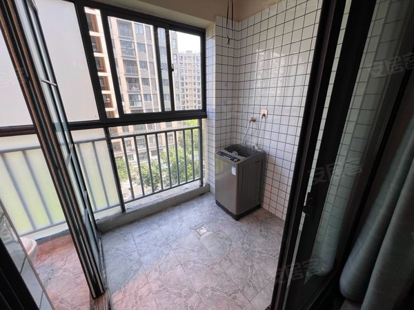 杭州西湖转塘珊瑚沙家园滨江宋城亚厦银泰白金汉爵美人计月付朝南可短