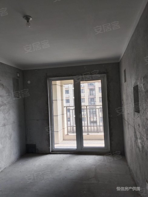 天泰滟澜公馆79万买143平带车位储藏室