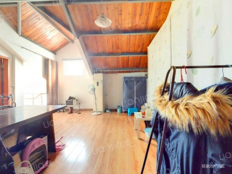 之江公寓(公寓住宅)3室2厅2卫103.44㎡南北490万