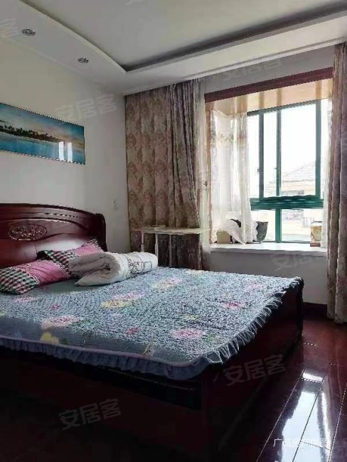 董浜中心位置小区人人都选交通方便小面积总价少,亲水湾花园二手房,48